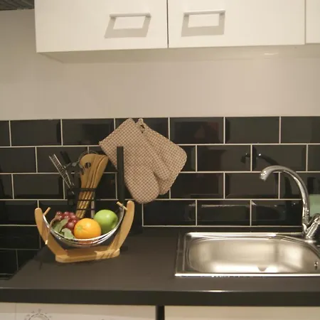 Le Reconfort Chic Apartment